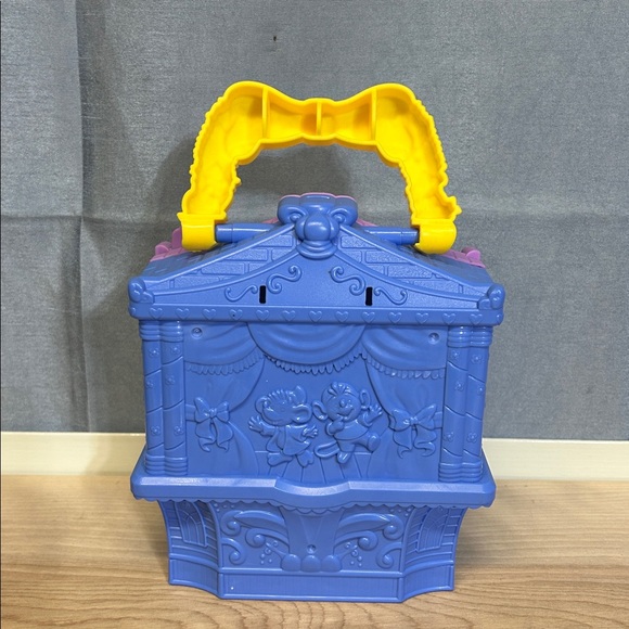 Fisher Price Little People Disney Princess Cinderella On-the-Go no accessoires - Picture 5 of 5